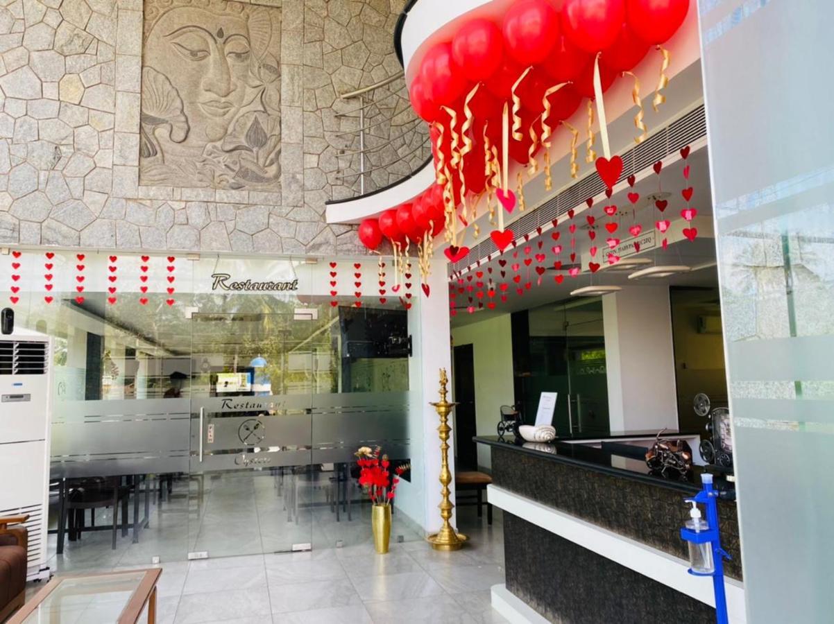 فندق وايت بيرل ريزيدنسي بونديتْشيري المظهر الخارجي الصورة